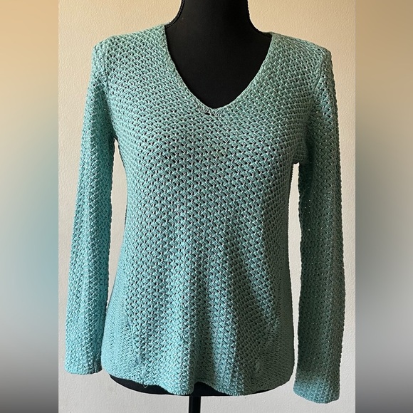 Tommy Bahama Women’s Medium Blue Knit Pullover Sweater V-Neck Cotton Blend - Picture 1 of 8